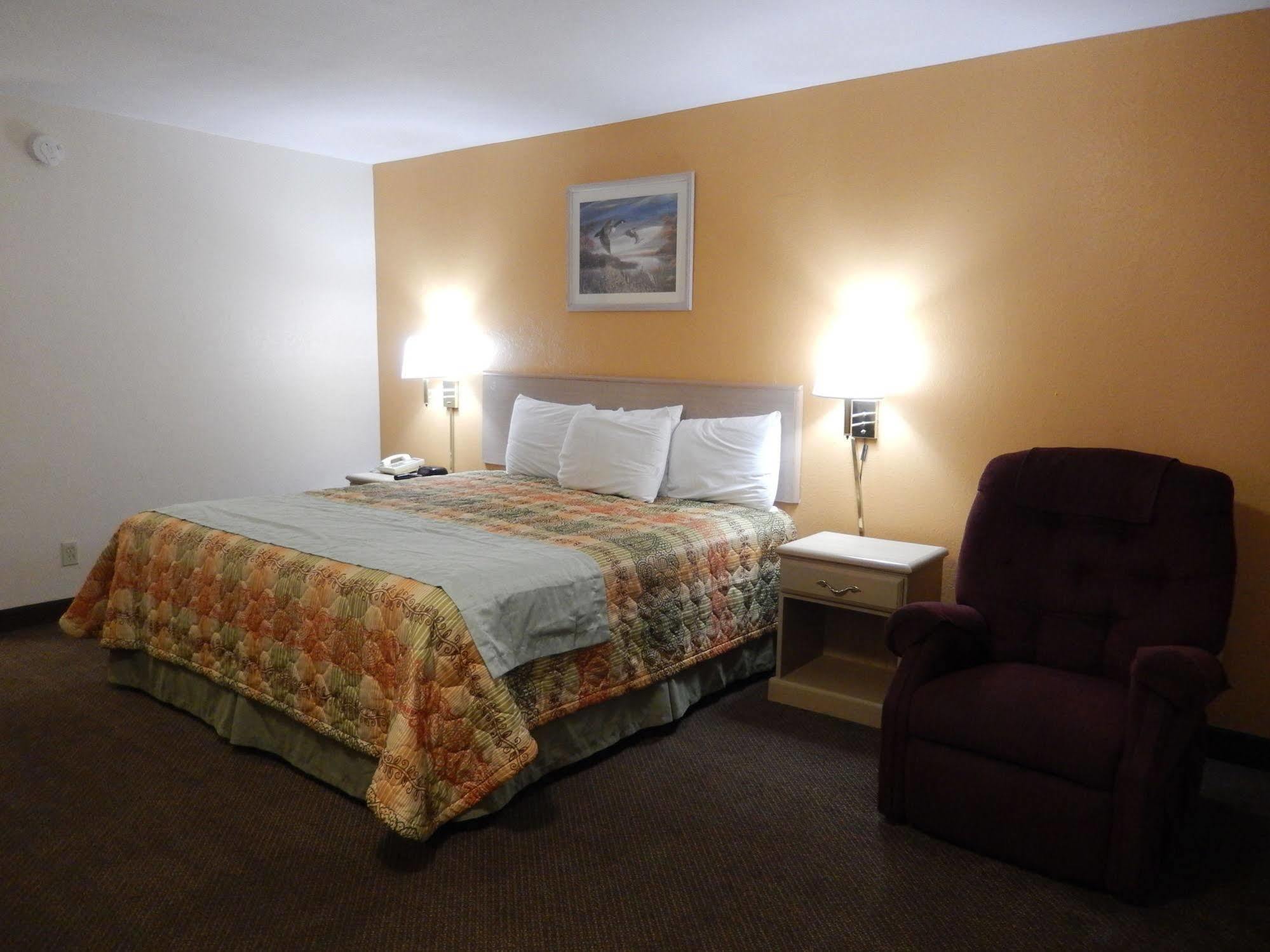 Executive Inn Pearsall Exteriér fotografie
