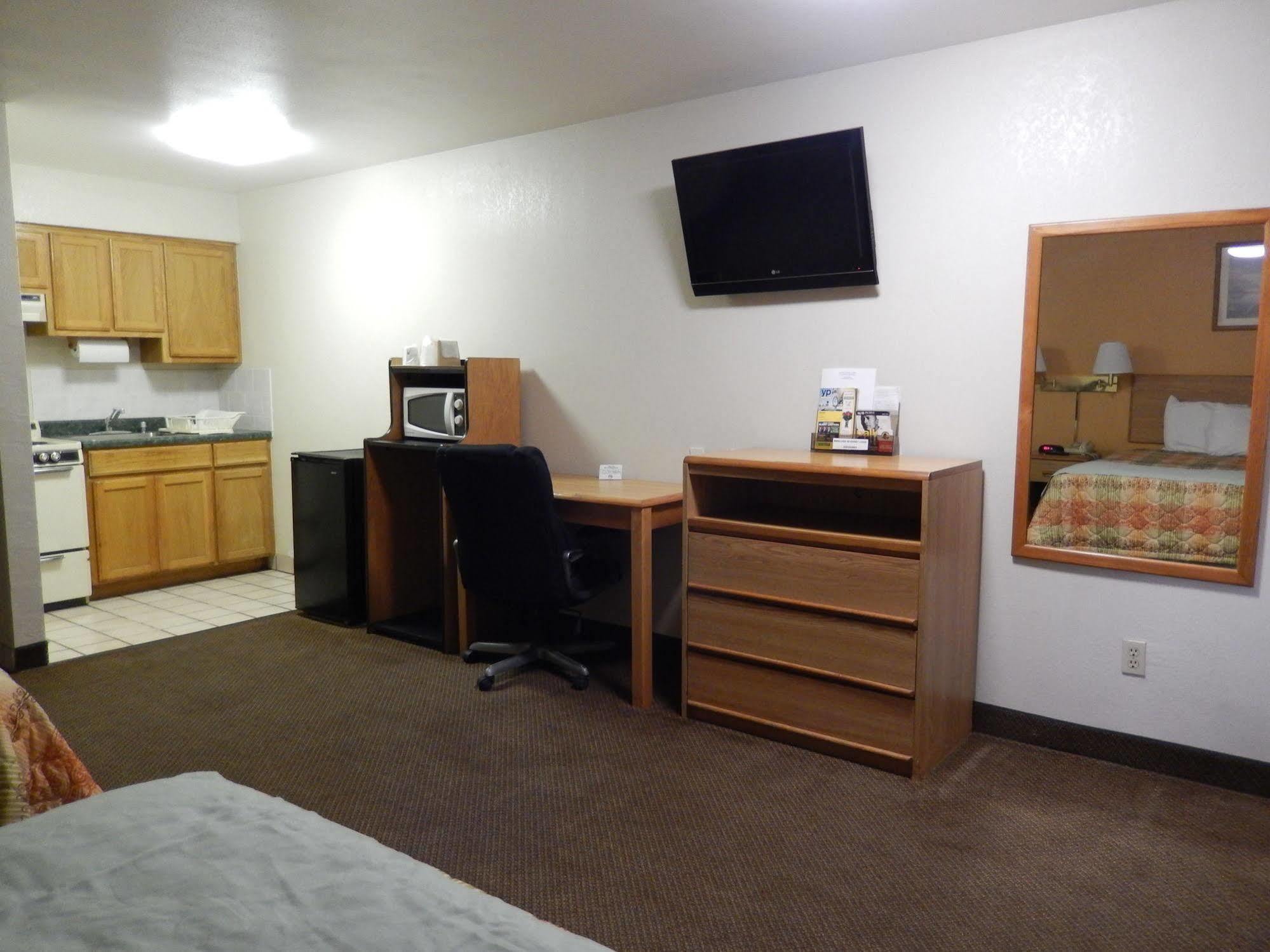 Executive Inn Pearsall Exteriér fotografie